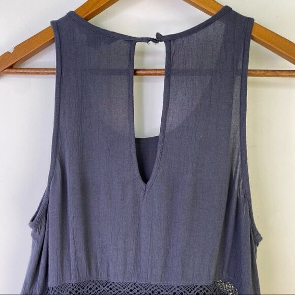 American Eagle Outfitters empire waisted tank top with ruffle - Picture 4 of 7